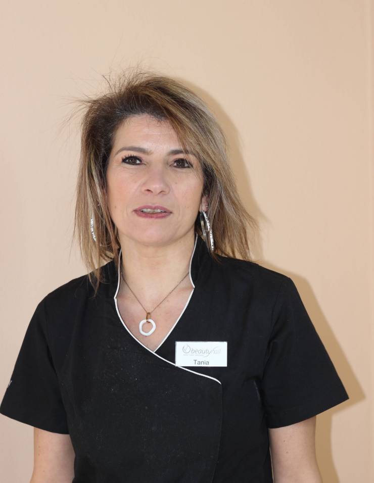 Beauty Hall Staff Tania